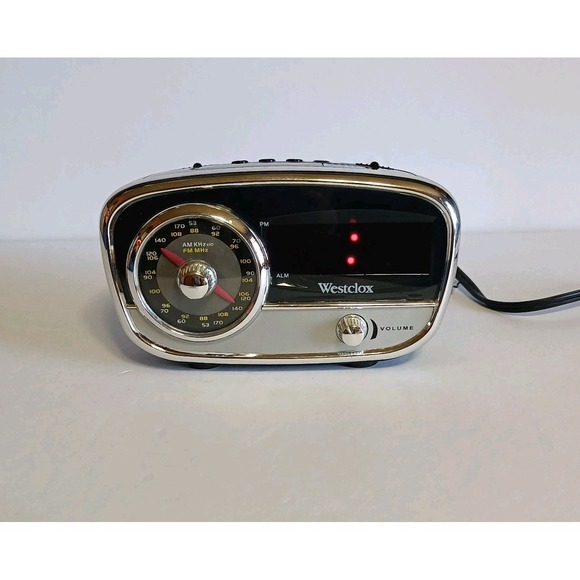 Westclox Retro Style Alarm Clock with Radio/Aux Model 80193 ‎ Tested Works - Picture 1 of 9